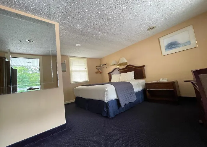 Brentwood Motor Inn